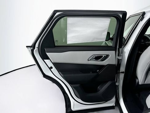 Used 2026 Land Rover Range Rover Velar S AWD/4WD image 22