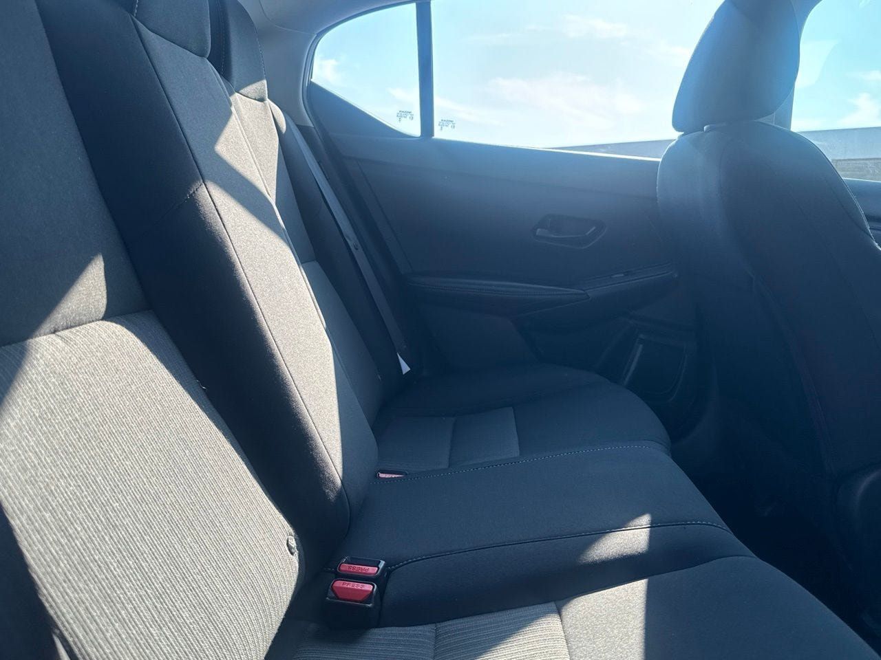 Certified 2024 Nissan Sentra SV FWD image 33