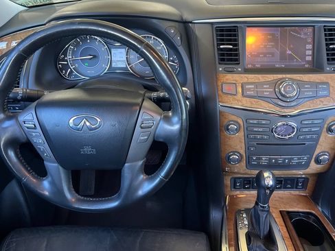 Used 2014 INFINITI QX80 4WD w/ Theater Package image 14