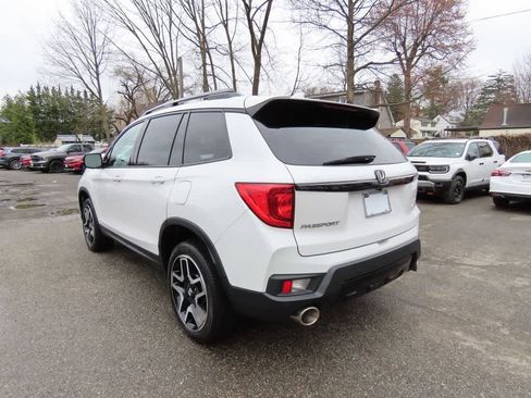 Used 2023 Honda Passport Elite image 4
