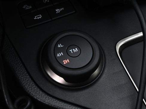 Used 2021 Ford Ranger XLT w/ Equipment Group 302A High image 22