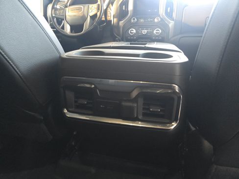 Used 2022 GMC Sierra 2500 Denali image 27