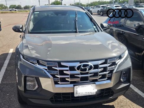 Used 2022 Hyundai Santa Cruz SEL Premium AWD/4WD image 2