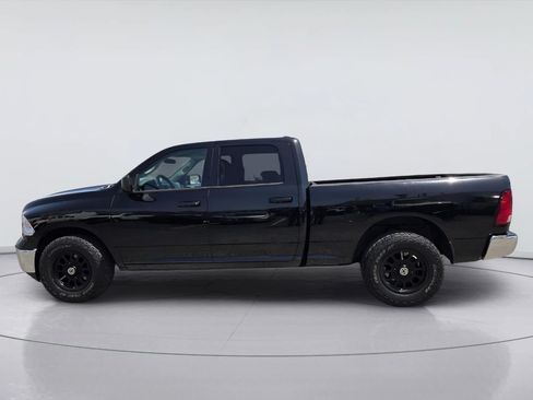 Used 2020 RAM 1500 Classic SLT RWD image 4