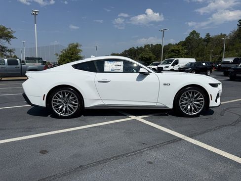 New 2025 Ford Mustang GT Premium image 9