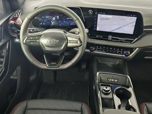 New 2026 Chevrolet Equinox RS w/ Convenience Package III FWD image 29