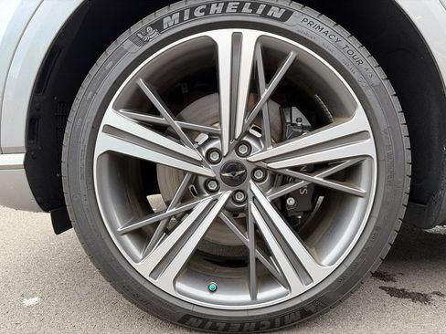 Certified 2025 Genesis GV80 3.5T e-SC AWD/4WD image 21