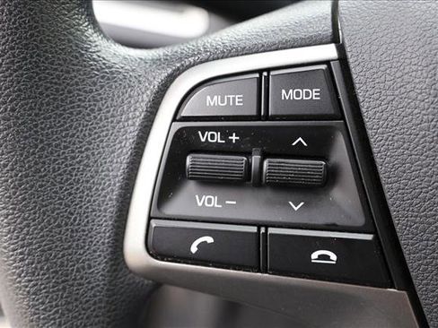 Used 2020 Hyundai Accent SE FWD image 14