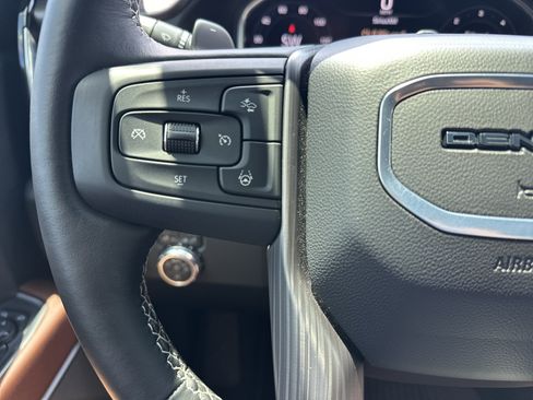 Used 2025 GMC Sierra 1500 Denali Ultimate AWD/4WD image 18