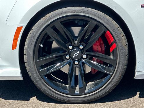 Used 2023 Chevrolet Camaro SS w/ Redline Edition RWD image 23