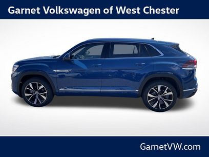 New 2026 Volkswagen Atlas Cross Sport SEL Premium R-Line
