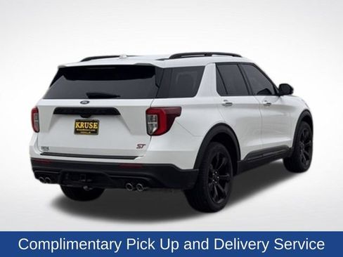 Used 2023 Ford Explorer ST w/ Technology Package AWD/4WD image 3