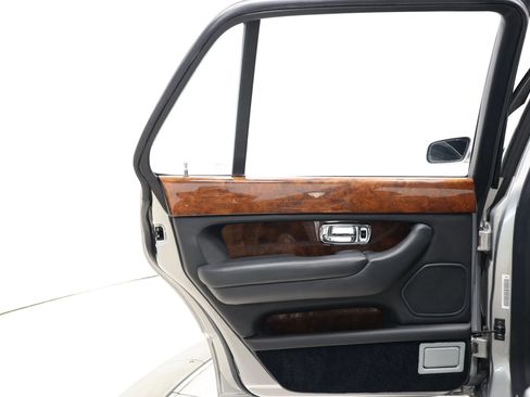 Used 2001 Bentley Arnage Red Label image 43