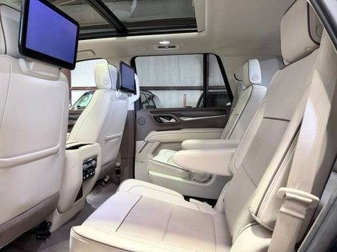 Used 2021 GMC Yukon Denali w/ Denali Ultimate Package AWD/4WD image 22