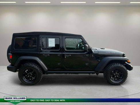 Used 2023 Jeep Wrangler Unlimited Sport AWD/4WD image 10