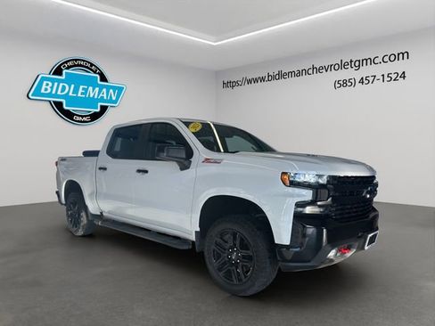Used 2021 Chevrolet Silverado 1500 LT Trail Boss w/ Bed Protection Package image 1