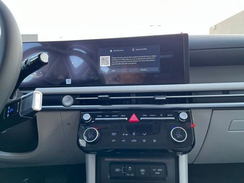 New 2026 Hyundai Tucson Blue SE image 11