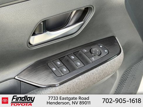 Used 2025 Nissan Kicks SV FWD image 20