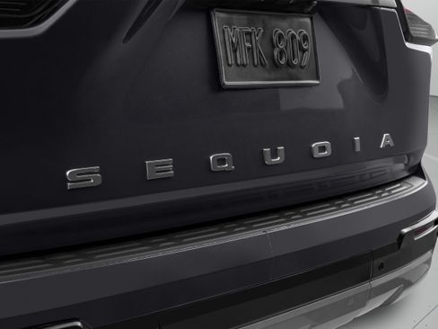 Used 2023 Toyota Sequoia SR5 w/ SR5 Premium Package RWD image 63
