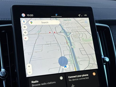 New 2026 Volvo XC90 B5 Core w/ Protection Package image 22