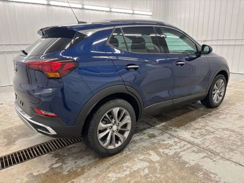 Used 2023 Buick Encore GX Essence w/ Experience Buick Package FWD image 6