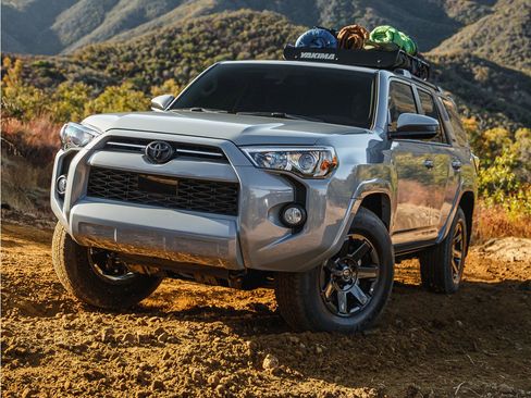 Used 2021 Toyota 4Runner Trail Special Edition AWD/4WD image 1