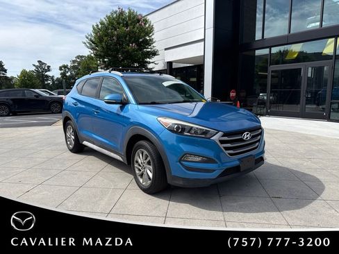 Used 2017 Hyundai Tucson SE Plus AWD/4WD image 1