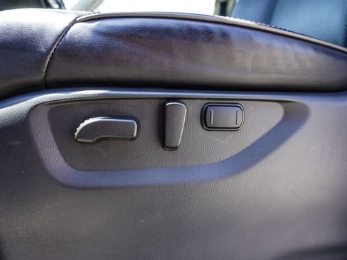 Used 2023 INFINITI QX80 Luxe w/ Cargo Package RWD image 7