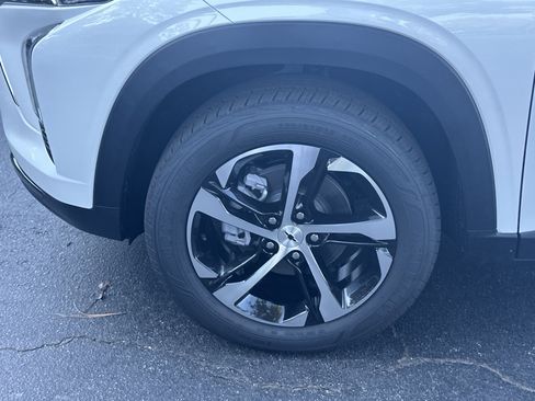 New 2026 Chevrolet Trax RS w/ Driver Confidence Package image 11