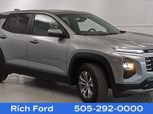 Used 2025 Chevrolet Equinox LT AWD/4WD image 1