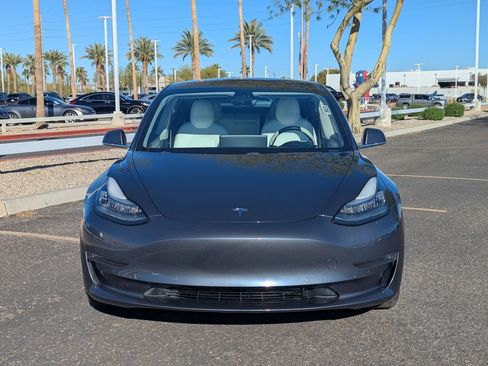Used 2019 Tesla Model 3 Long Range image 9