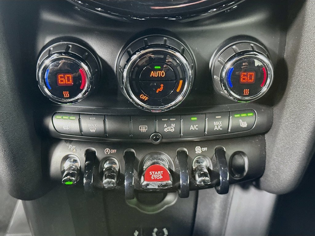 Used 2016 MINI Cooper Convertible FWD image 16