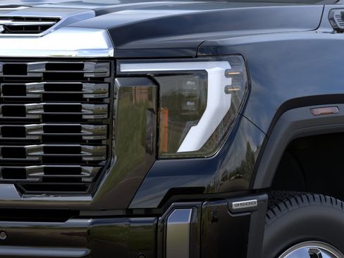 New 2026 GMC Sierra 3500 Denali Ultimate AWD/4WD image 12