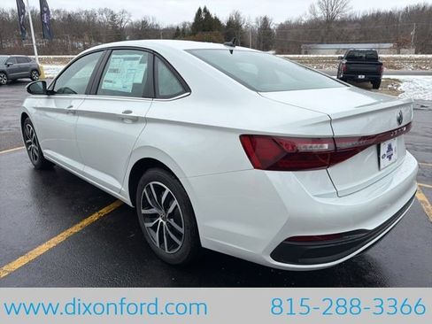 New 2026 Volkswagen Jetta SE FWD image 5