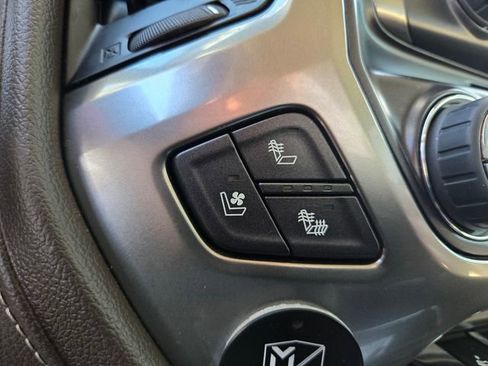 Used 2019 Chevrolet Silverado 2500 LTZ w/ Duramax Plus Package image 25