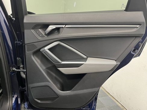 Used 2022 Audi Q3 2.0T Premium image 18