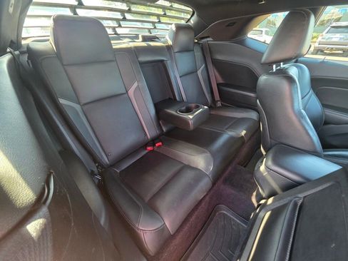 Used 2019 Dodge Challenger SXT w/ Plus Package image 21