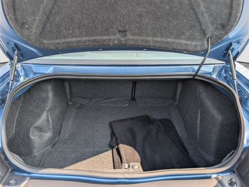 Used 2022 Dodge Challenger R/T Scat Pack RWD image 16
