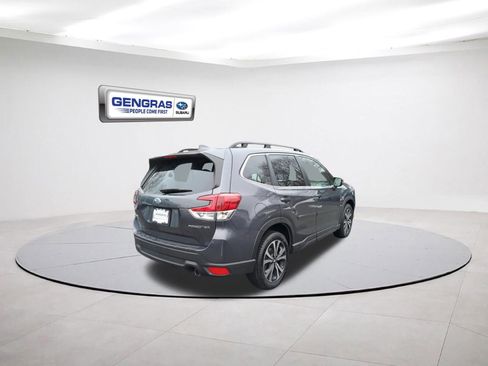 Used 2023 Subaru Forester Limited image 7