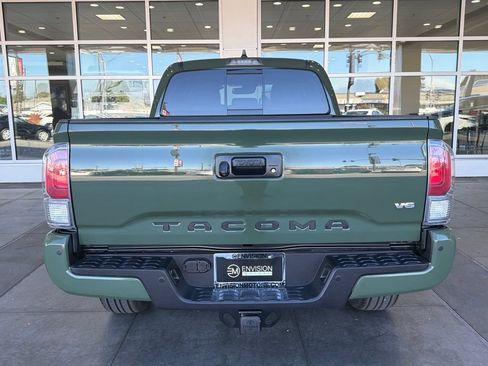 Certified 2022 Toyota Tacoma TRD Sport w/ TRD Premium Sport Package RWD image 13