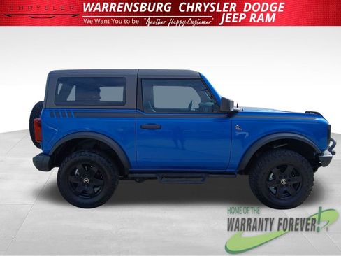 Used 2024 Ford Bronco Black Diamond image 2
