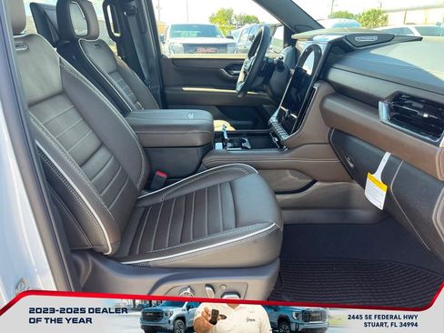 New 2026 GMC Yukon XL Denali Ultimate AWD/4WD image 20