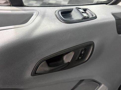 Used 2017 Ford Transit 150 130''WB Low Roof Minivan/Van image 30