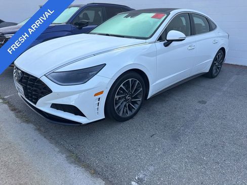 Used 2020 Hyundai Sonata Limited FWD image 2