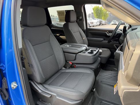 Used 2026 Chevrolet Silverado 1500 LT w/ LPO, Liner Protection Package AWD/4WD image 50