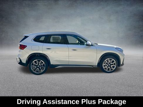 Used 2025 BMW X1 xDrive28i w/ Convenience Package image 11