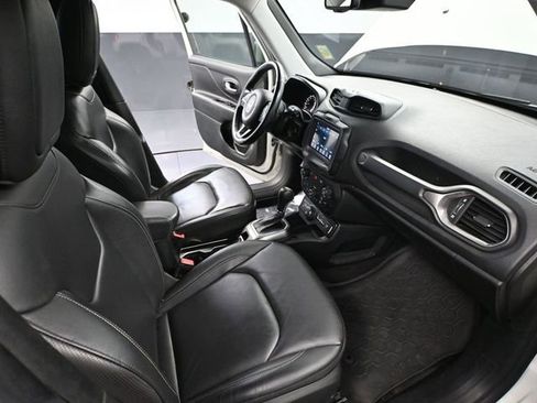 Used 2019 Jeep Renegade Limited w/ Safety and Security Group image 42