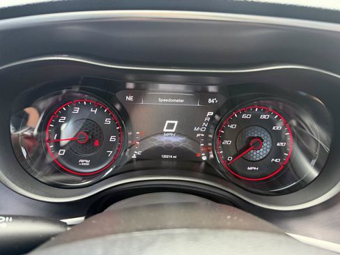 Used 2019 Dodge Charger SXT w/ Blacktop Package AWD/4WD image 14