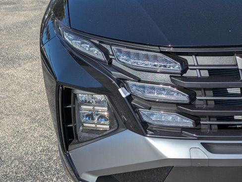 New 2026 Hyundai Tucson Blue SE image 10