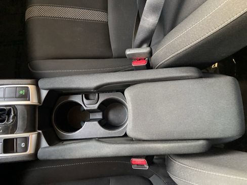 Used 2019 Honda Civic LX image 26